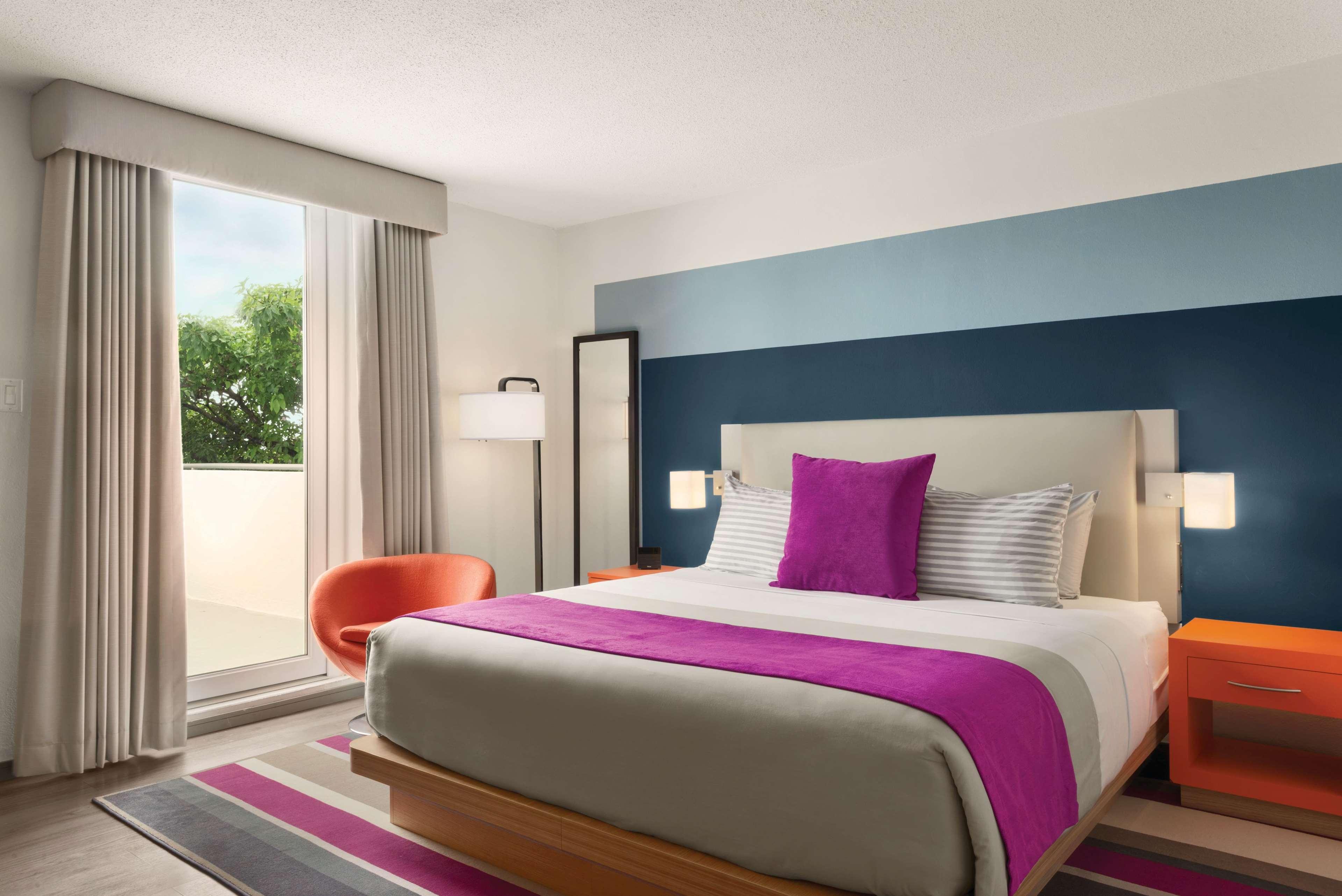 Tryp By Wyndham Isla Verde San Juan Extérieur photo