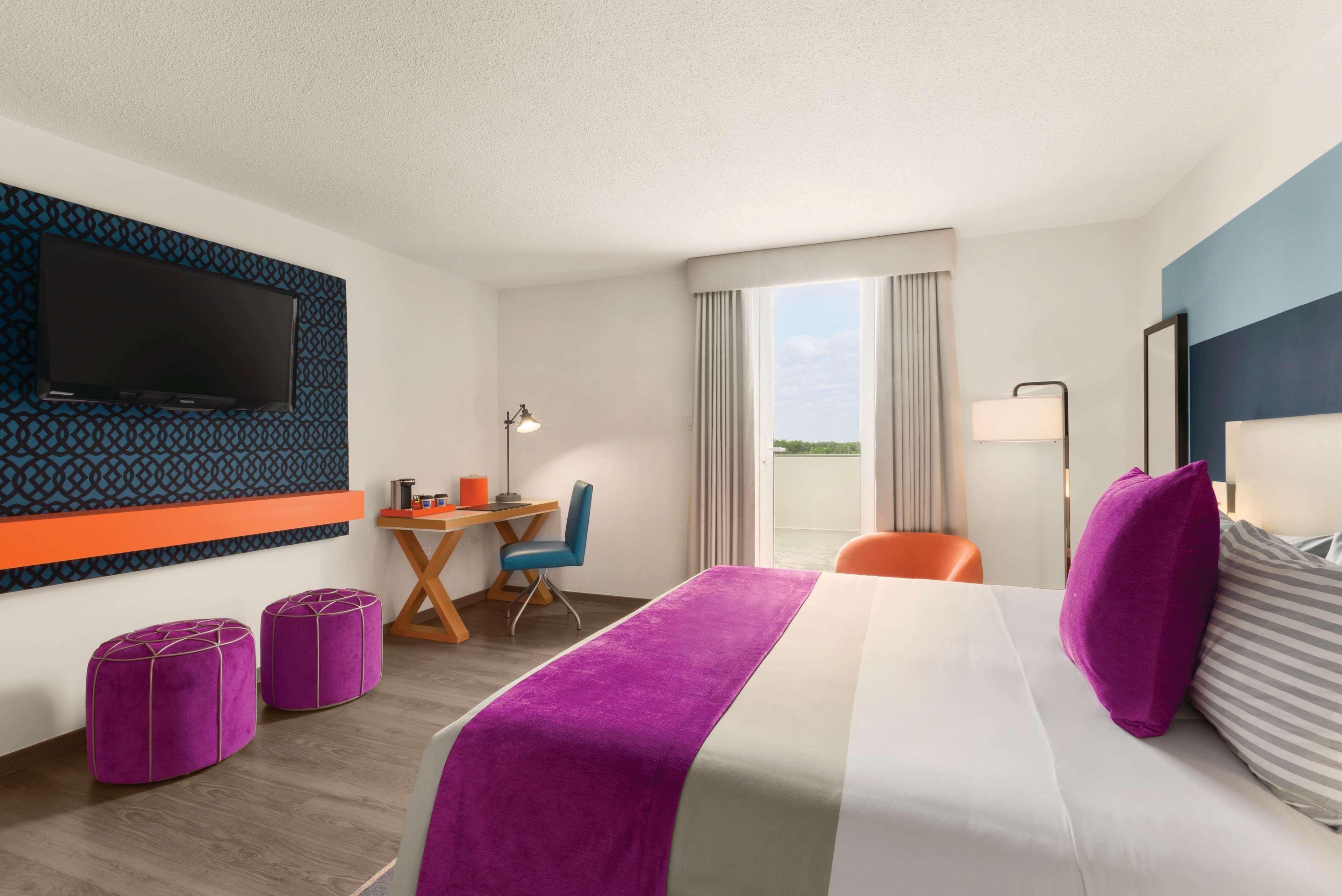 Tryp By Wyndham Isla Verde San Juan Extérieur photo