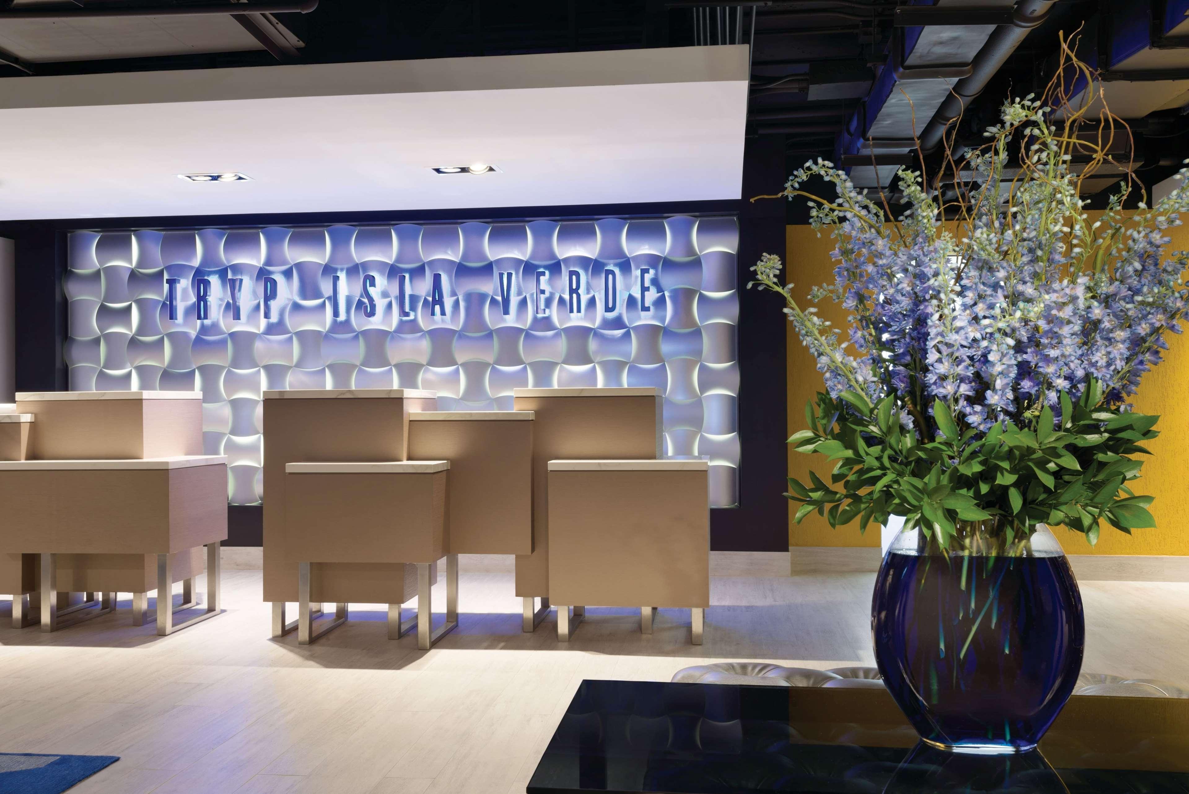 Tryp By Wyndham Isla Verde San Juan Extérieur photo