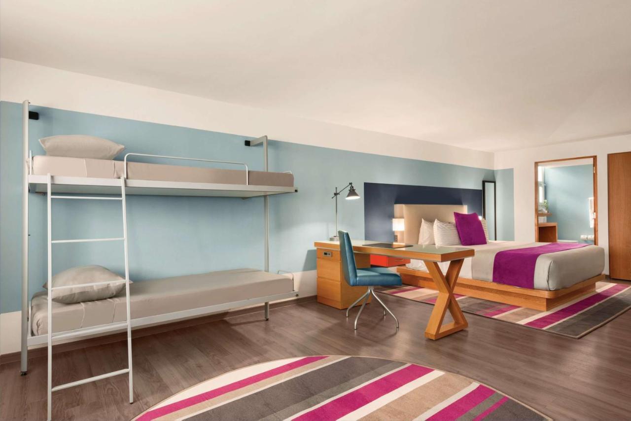 Tryp By Wyndham Isla Verde San Juan Extérieur photo